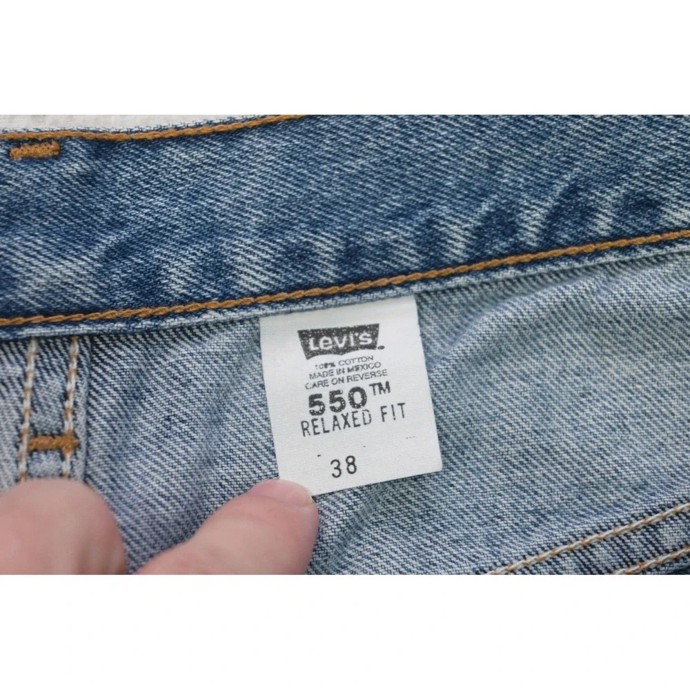 Levi's 550 Relaxed Fit Denim Shorts Mens 38 Blue Mid Wash Vintage Excellent